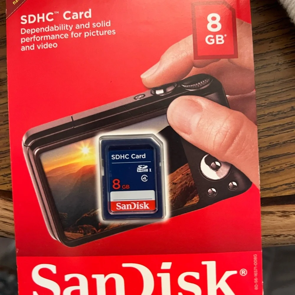 Andis Black Memory Card 8GB for Cameras